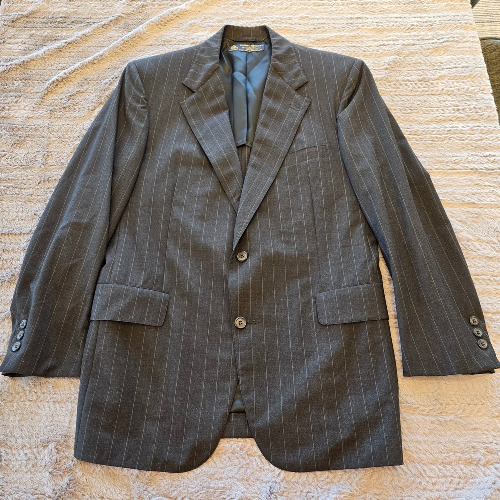 Brooks Brothers Makers Mens 40R Suit Jacket Grey Pinstripe Pure Wool USA Blazer